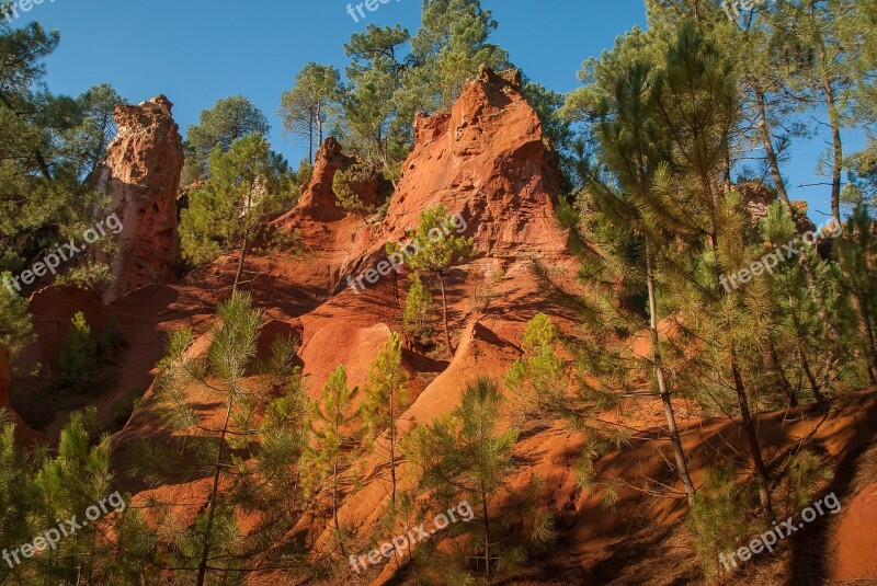 France Roussillon Ocher Luberon Geology