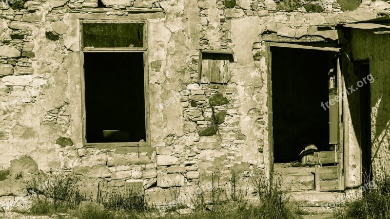 Old House Abandoned Damaged Weathered Decay