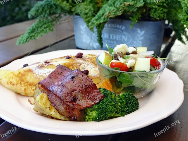 Breakfast French Toast Bacon Potato Broccoli