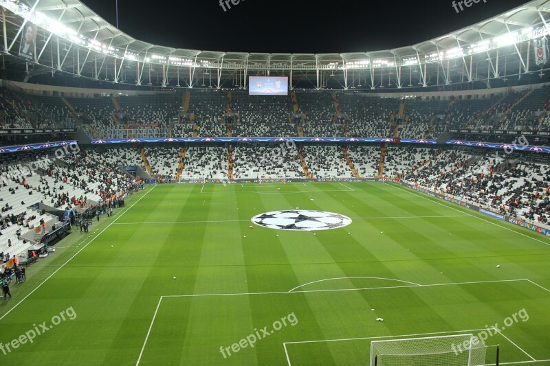 Vodafone Arena Besiktasta Benfica Champions