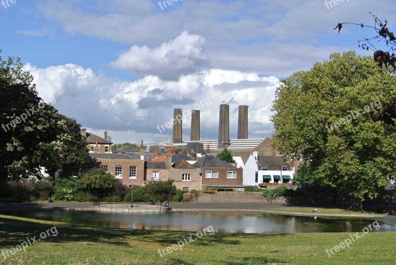 London Park Coal Pond City