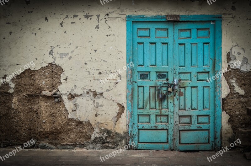 Old Door Wall Violence Worn