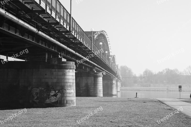 Bridge Old Old Bridge Historically Architecture