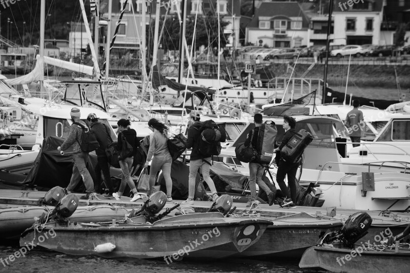 Wharf Boarding Women Characters Bridge