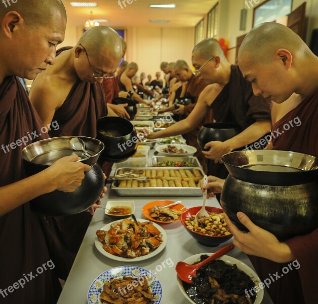 Theravada Buddhism Monks Having Lunch Monks And Alms Food Buddhism Buddhist