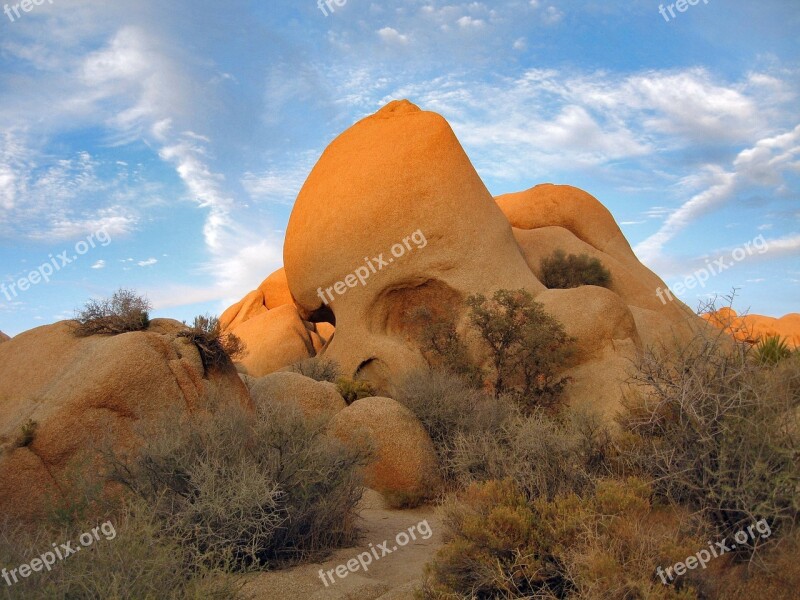 Skull Rock Formation Geologic Stones Boulders