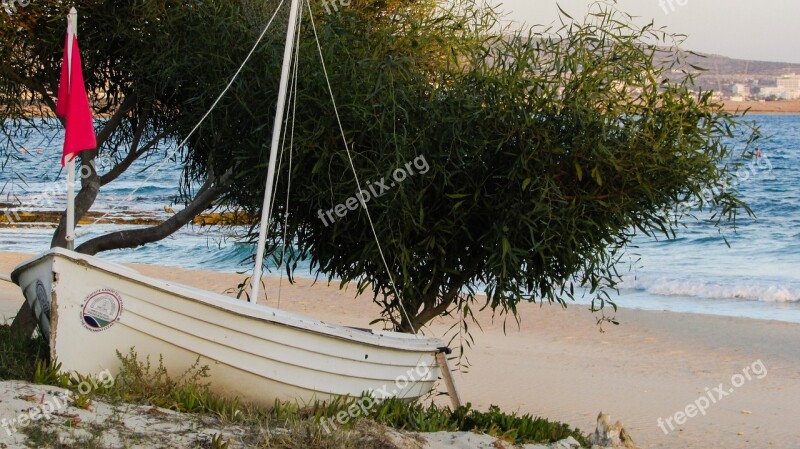 Boat Beach Empty Autumn End Of Season