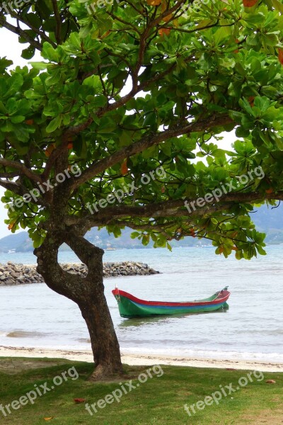 Beautiful Island Boat Mar Tranquility Free Photos