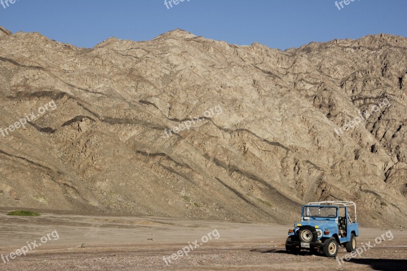 Egypt Dahab Mountains Auto Landcruiser