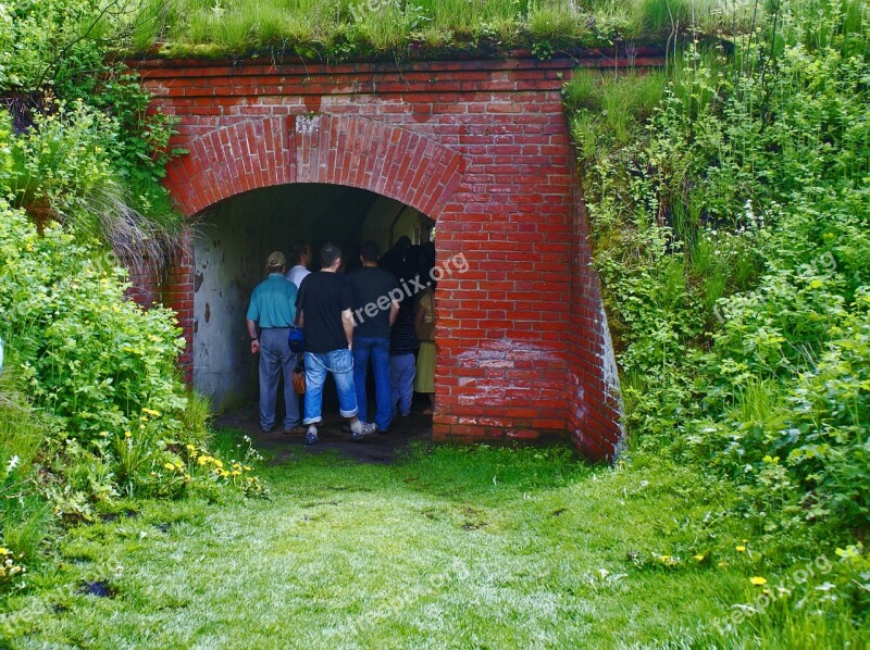 Tunnel Tour Transition Bunker Osowiec