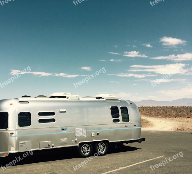 Air Flow We Caravan Death Valley Desert