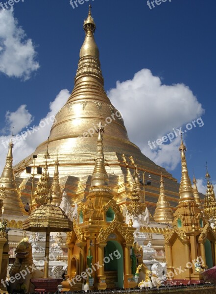 Pagoda Golden Buddhism Yangon Myanmar