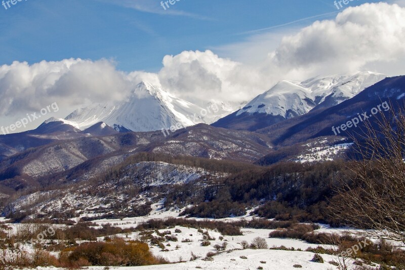 Campotosto L'aquila Abruzzo Italy The Abruzzo National Park