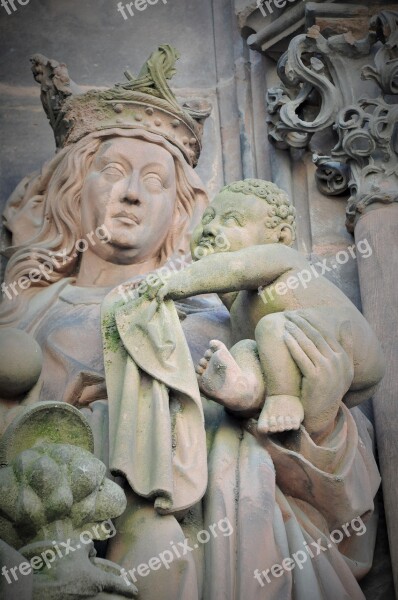 Virgin Virgin And Child Statue Cathedral Strasbourg Cathedral