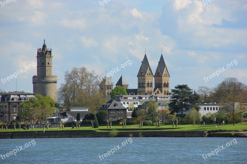 City Castle Rein Spring Bonn