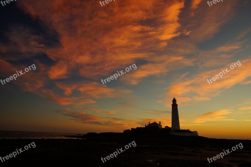 Lighthouse St Marys Lighthouse Whitley Bay Free Photos