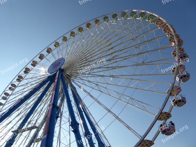 Ferris Wheel Hustle And Bustle Ride Gondolas Folk Festival