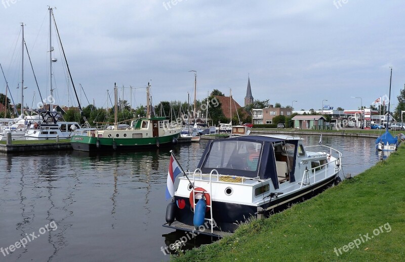 Transport Boat Building Mooring Cabin