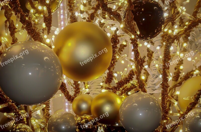 Christmas Balls Christmas Decoration Christmas Spirit Lichterkette Free Photos