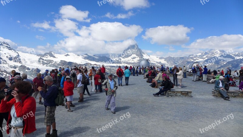 Matterhorn Tourists Mountain Switzerland Vacation