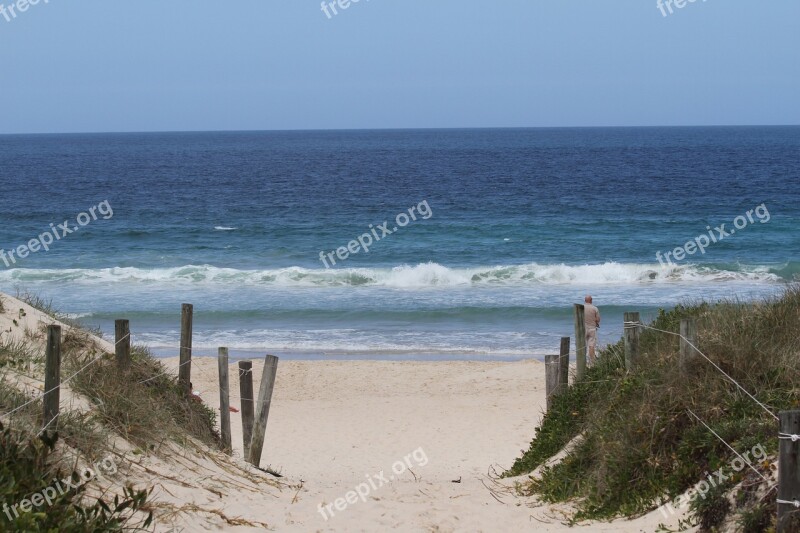 Ocean Sand Walk Beach Sea