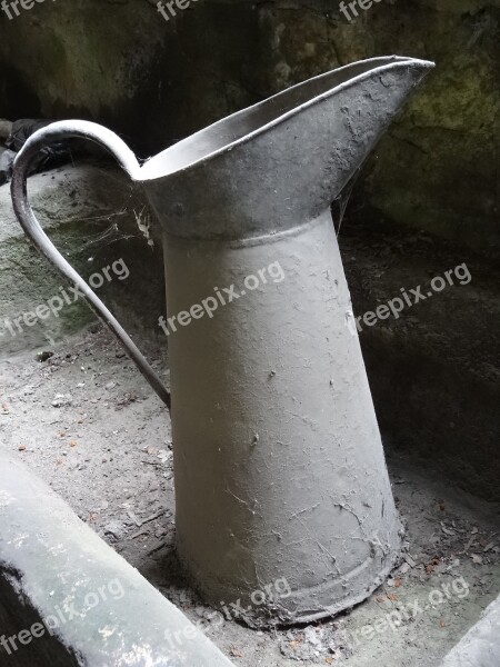 Watering Can Pot Carafe Vessel Old