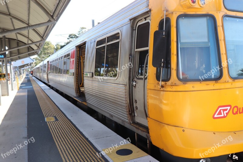 Train Rail Queensland Rail Qr Brisbane