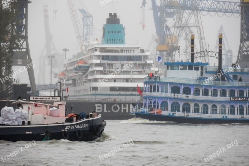 Port Ships Dry Dock Cruise Ship Paddle Steamer