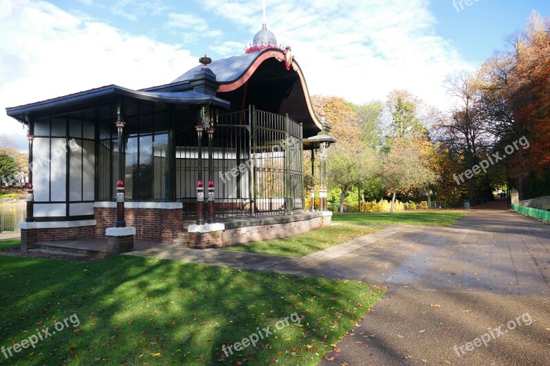 Walsall Arboretum Attraction Autumn Boat Boating