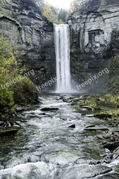 Waterfall Stream Downstream Small Aperture Flow