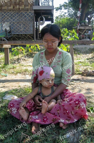 East Burma Mother Child Local