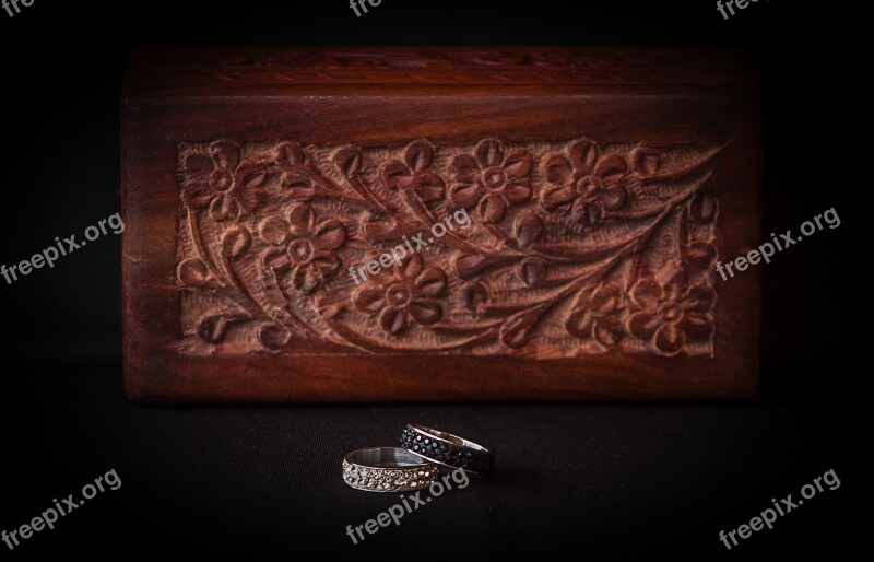 Rings Diamonds Jewelry Box Wood Stone