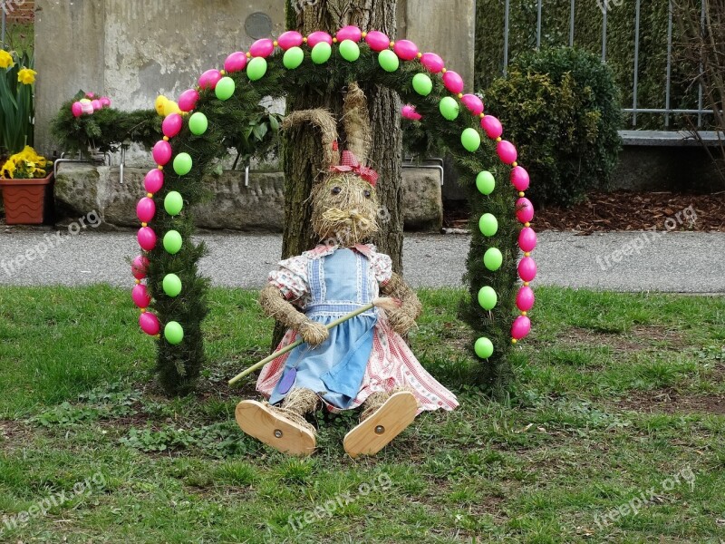 Easter Well Fountain Fountain Jewelry Easter Eggs Plastic Eggs