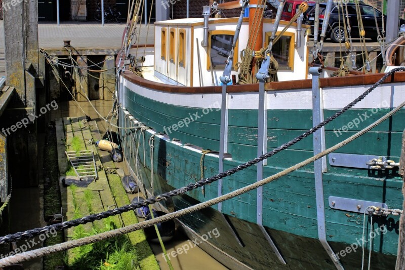 Trawler Harbour Marine M Boat