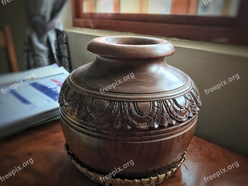 Cambodian Kaorm Ornament Wooden Pot