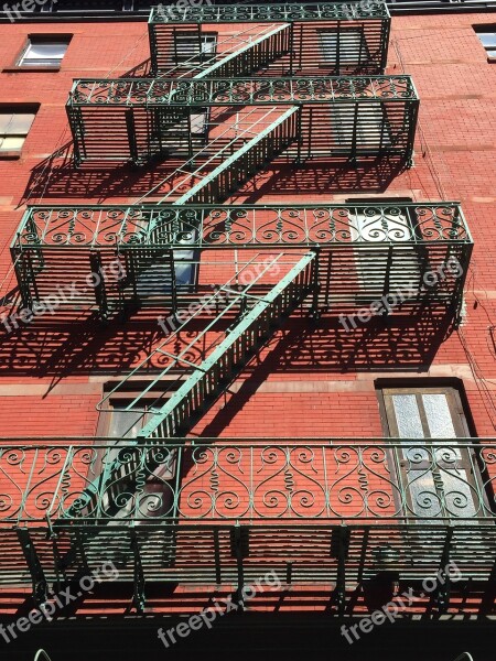 New York Usa Mulberry Street Manhattan Stairs