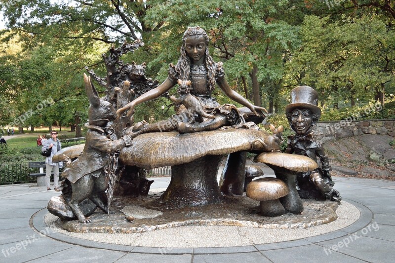 New York Central Park Statue Alice Wonderland