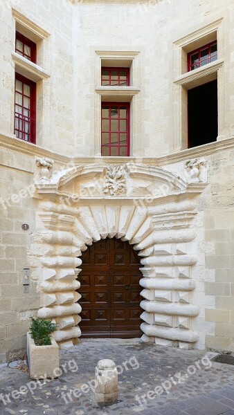 Door Uzès 1 Rue Saint Etienne Gard France