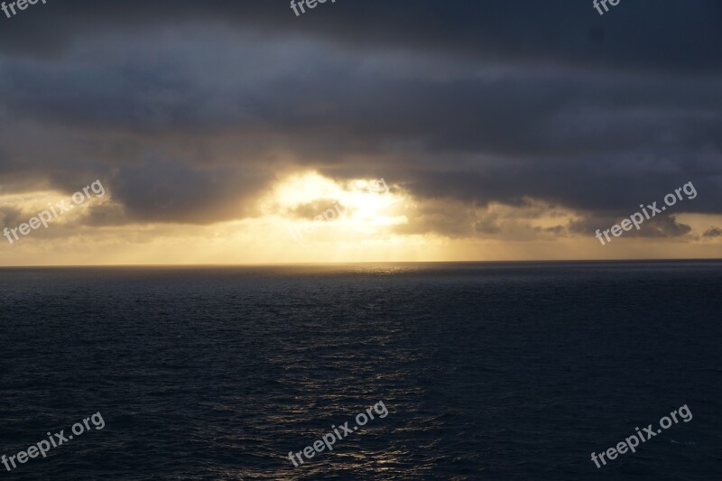 Atlantic Ocean Water Sky Nature