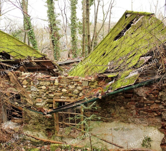 Lapsed Lonely Old Ruin Old Cottage