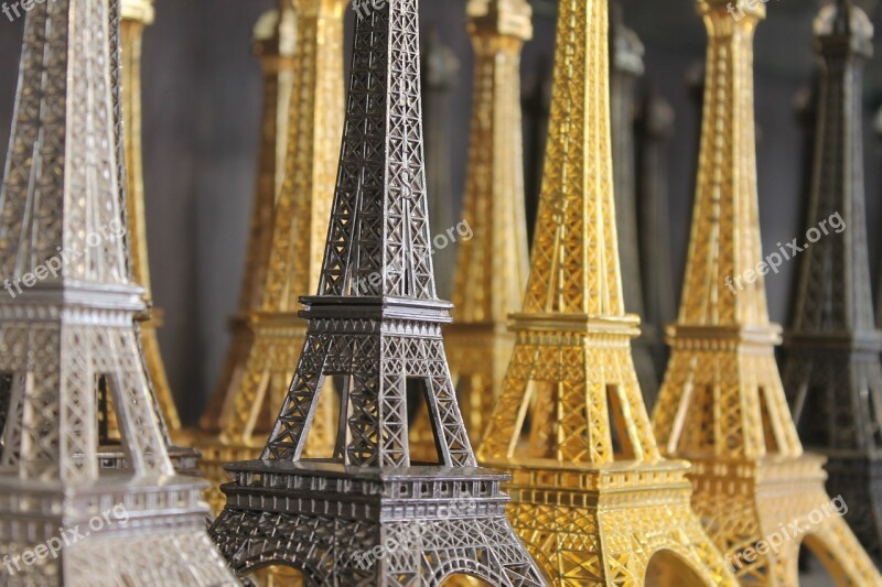 Paris Eiffel Tower Souvenirs Statuette Golden