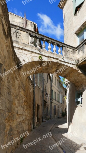 Arch Lane Uzès France Medieval