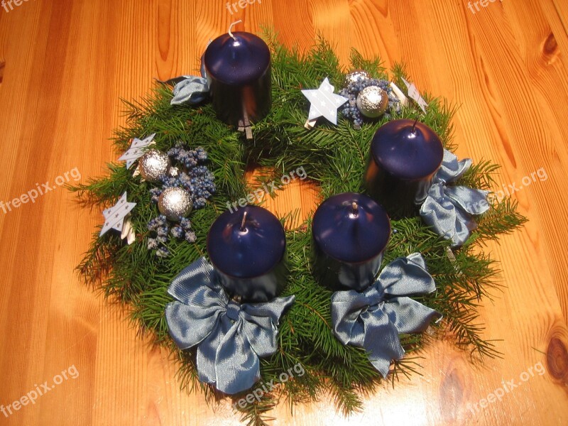 Advent Wreath Christmas Jewellery Decoration