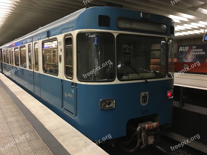 Metro Train Locomotive Transport Metro Station