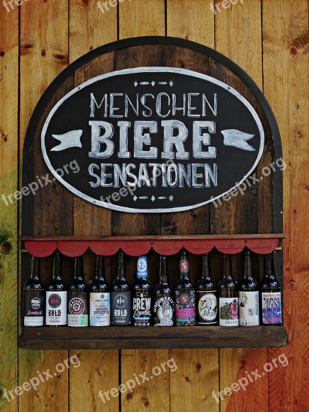 Pub Berlin Outdoor Stretcher Bottles