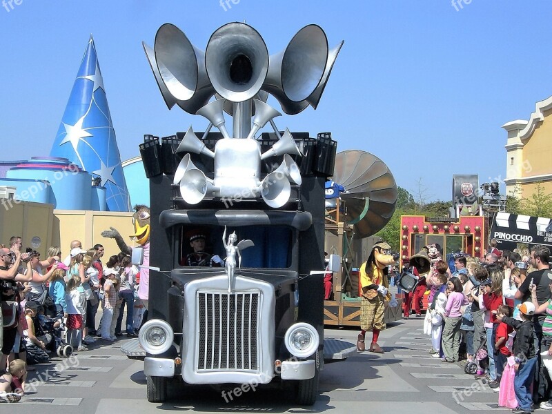 Transport Disney Parade Sound Truck Megaphone