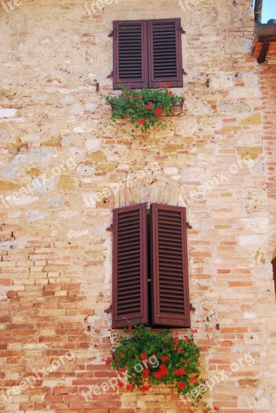 Windows Flowers Bricks Saint Gimignano Tuscany