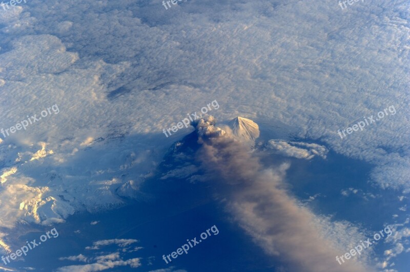 Pavlof Volcano Eruption Activity International Space Station Crew