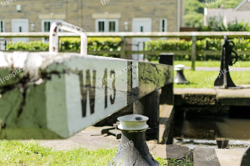 Canal Locks Waterway Gate Free Photos