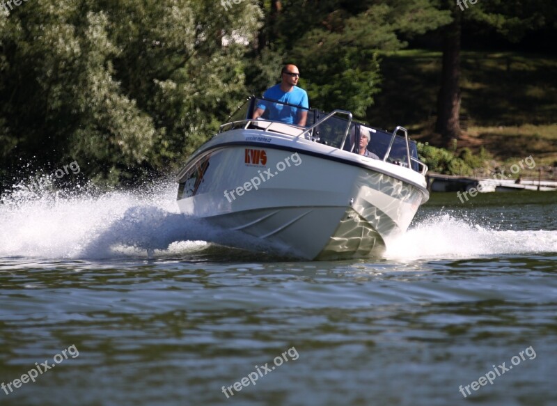 Bella 600 Br Motorboat Kws Vltava Slapy